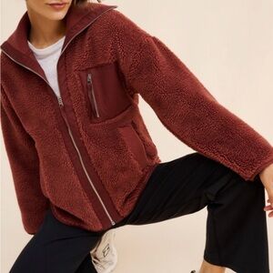 Varley Myla Zip Sherpa Jacket NWT Size S Hot Chocolate